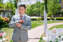 南京西服定做團隊為新郎定制幾款結婚禮服
